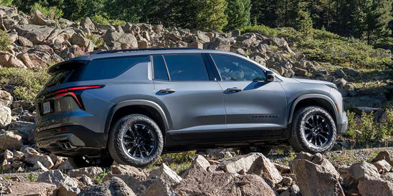2026 Chevrolet Traverse climbing rocks