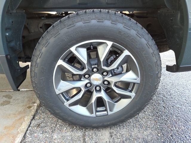 2025 Chevrolet Silverado 1500 LT (2FL)