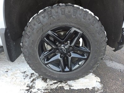 2022 Chevrolet Silverado 1500 LTD Custom Trail Boss