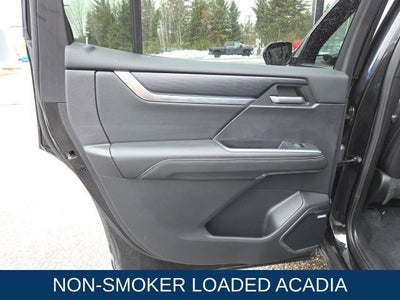 2024 GMC Acadia Elevation