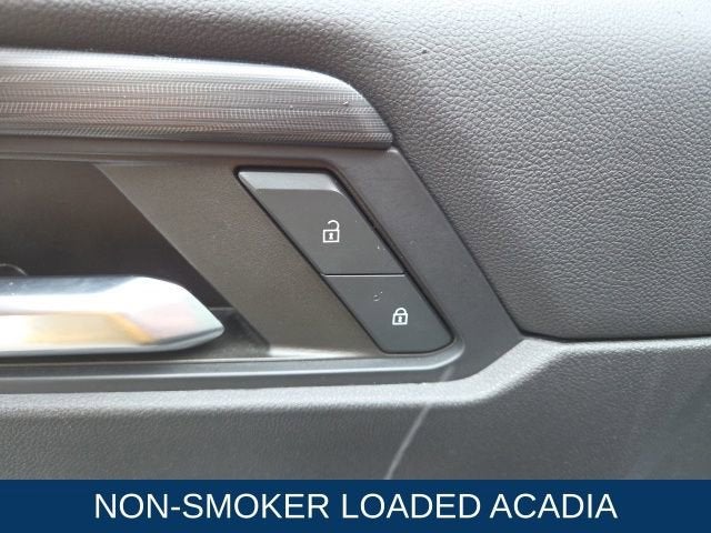 2024 GMC Acadia Elevation