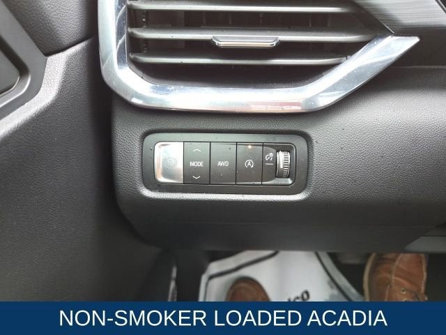 2024 GMC Acadia Elevation