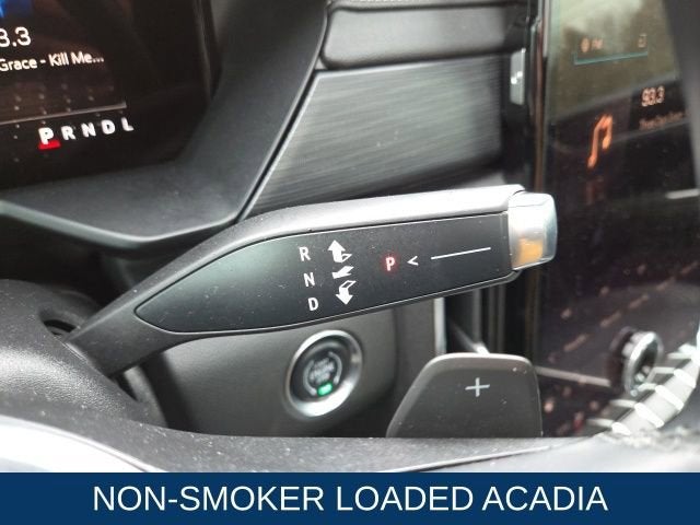 2024 GMC Acadia Elevation