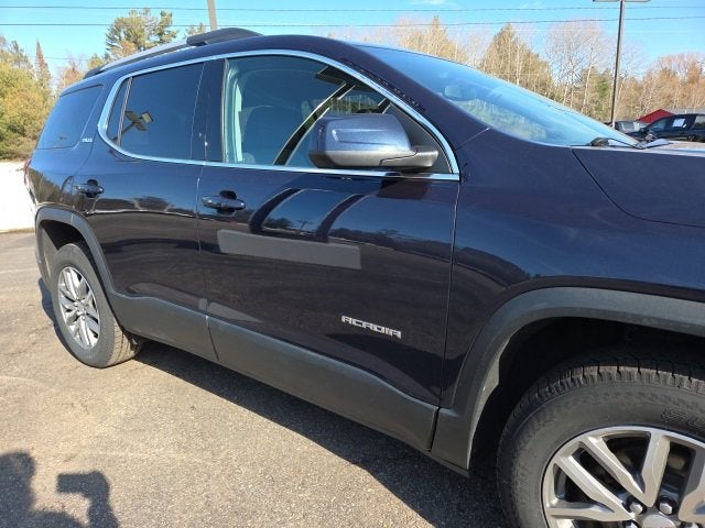 2017 GMC Acadia SLE