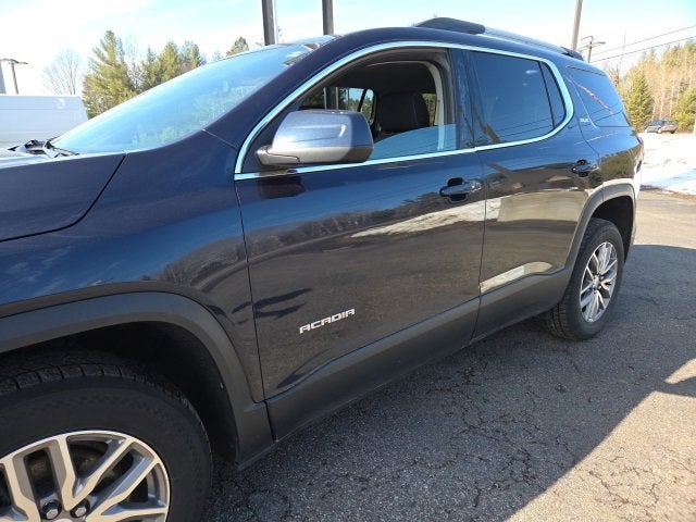 2017 GMC Acadia SLE
