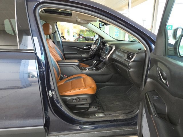 2017 GMC Acadia SLT