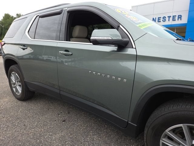 2022 Chevrolet Traverse LT Cloth