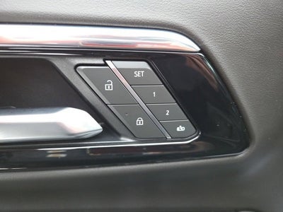 2025 Chevrolet Suburban RST