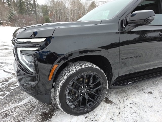 2025 Chevrolet Suburban RST