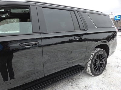 2025 Chevrolet Suburban RST