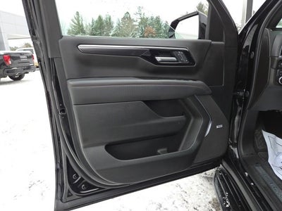 2025 Chevrolet Suburban RST