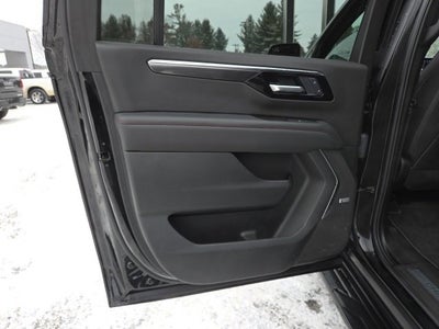 2025 Chevrolet Suburban RST