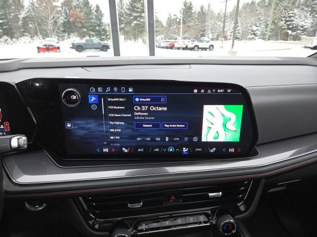 2025 Chevrolet Suburban RST