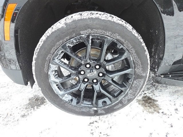 2025 Chevrolet Suburban RST