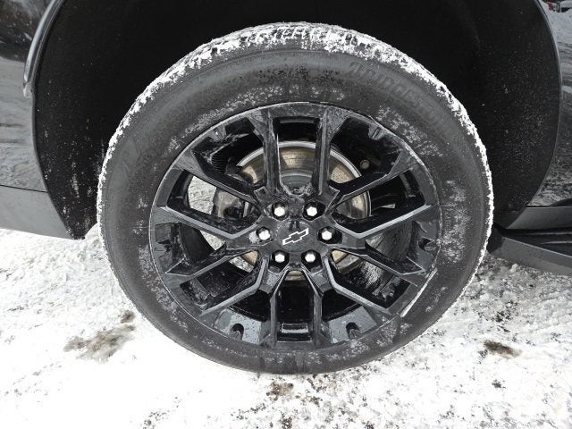 2025 Chevrolet Suburban RST