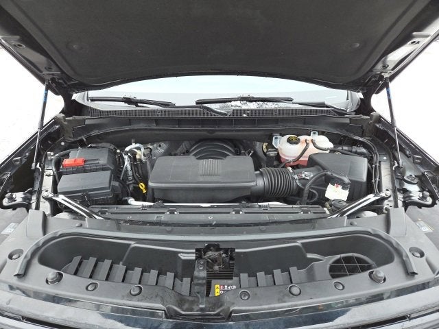 2025 Chevrolet Suburban RST