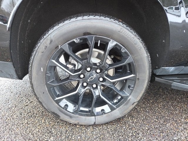 2025 Chevrolet Suburban RST