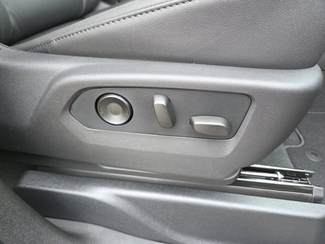 2027 Chevrolet Tahoe LT - Photo 55