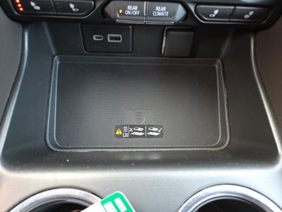 2022 Chevrolet Suburban LT