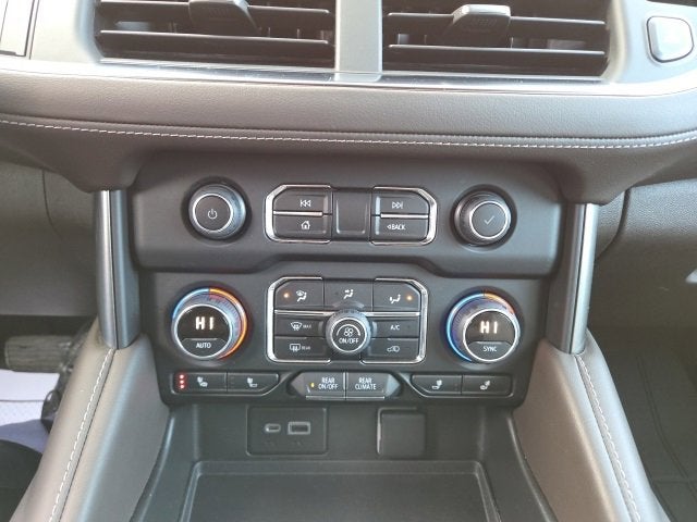 2022 Chevrolet Suburban LT