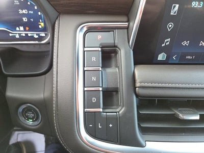 2022 Chevrolet Suburban LT