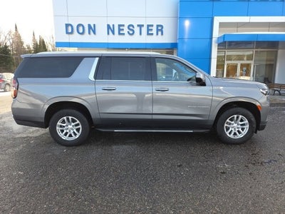 2022 Chevrolet Suburban LT