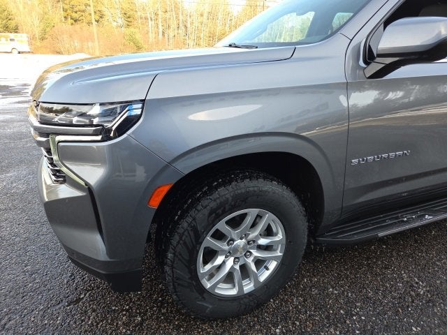 2022 Chevrolet Suburban LT