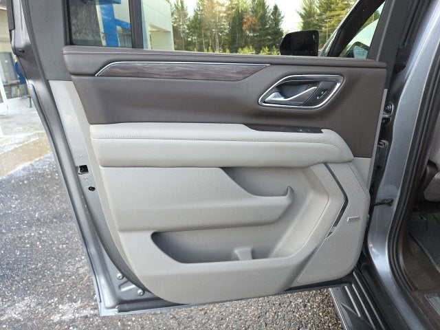 2022 Chevrolet Suburban LT