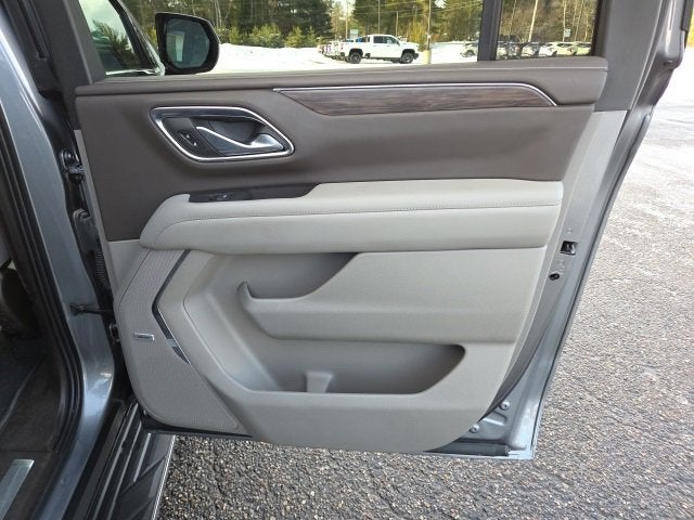 2022 Chevrolet Suburban LT