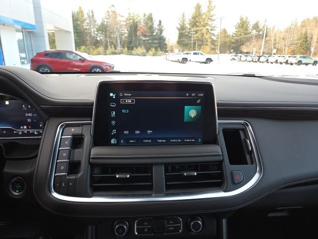 2022 Chevrolet Suburban LT