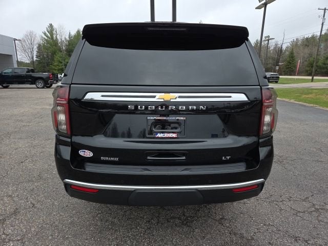 2023 Chevrolet Suburban LT