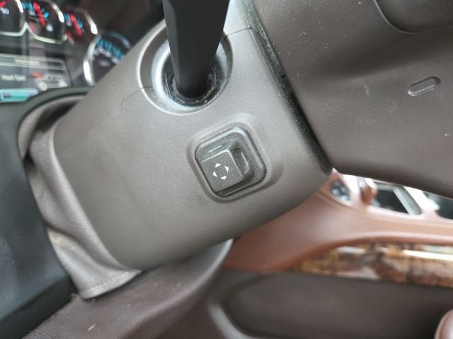 2015 Chevrolet Suburban LTZ