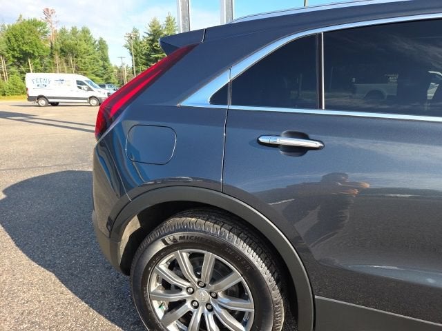 2021 Cadillac XT4 AWD Premium Luxury