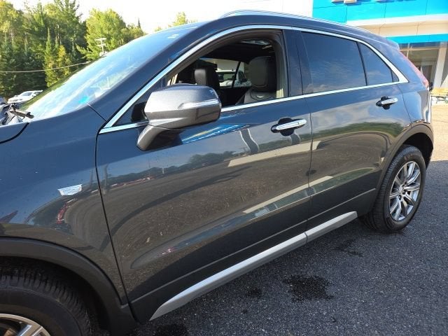 2021 Cadillac XT4 AWD Premium Luxury