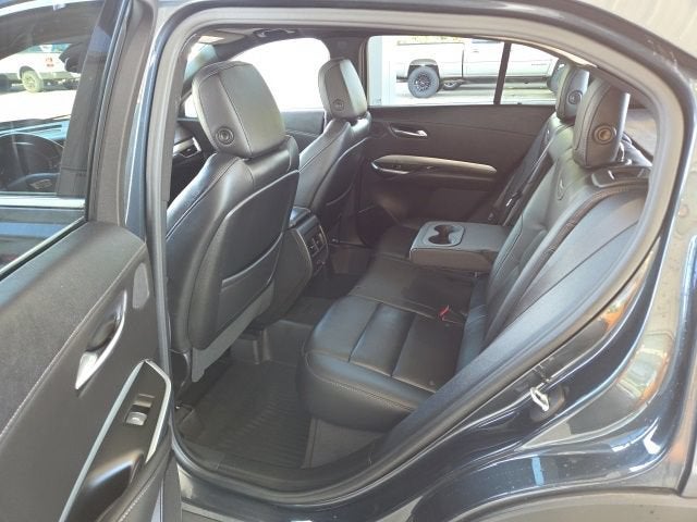 2021 Cadillac XT4 AWD Premium Luxury