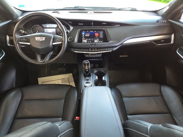 2021 Cadillac XT4 AWD Premium Luxury