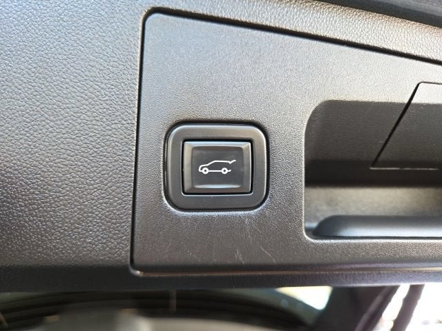 2021 Cadillac XT4 AWD Premium Luxury