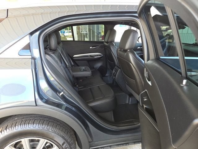 2021 Cadillac XT4 AWD Premium Luxury