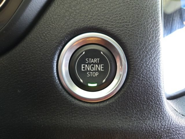 2021 Cadillac XT4 AWD Premium Luxury