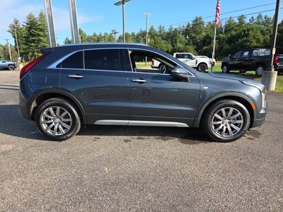 2021 Cadillac XT4 AWD Premium Luxury