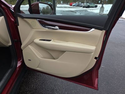 2017 Cadillac XT5 Luxury AWD