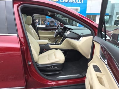 2017 Cadillac XT5 Luxury AWD