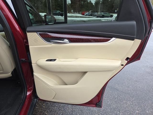 2017 Cadillac XT5 Luxury AWD