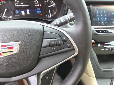 2017 Cadillac XT5 Luxury AWD