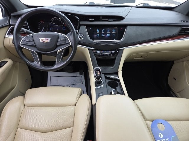 2017 Cadillac XT5 Luxury AWD