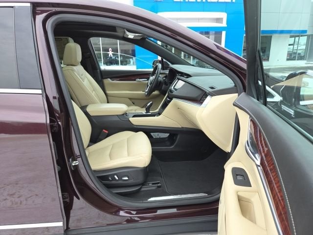 2017 Cadillac XT5 Luxury AWD