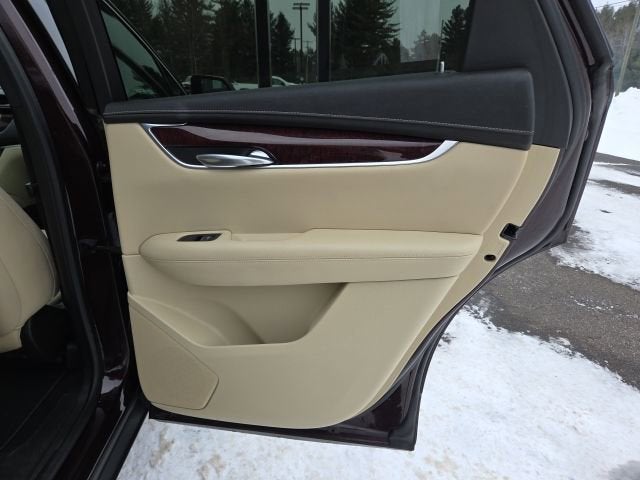 2017 Cadillac XT5 Luxury AWD