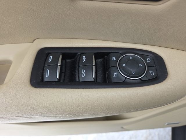 2017 Cadillac XT5 Luxury AWD