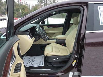 2017 Cadillac XT5 Luxury AWD