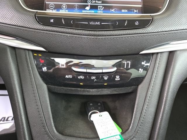 2017 Cadillac XT5 Premium Luxury AWD